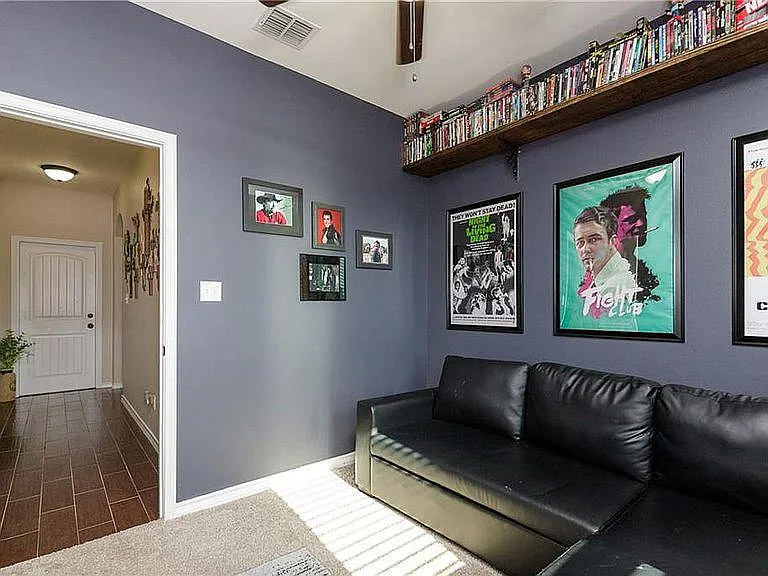 2126 Arman St — Photo 18