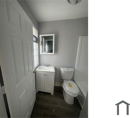 3rd image of 1386 E 43rd St APT 1