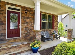 203 Red Wood Dr, Dallas, GA 30132