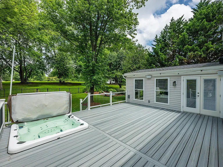 11209 Maine Cove Dr — Photo 34