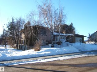 5024 50th St, Two Hills, AB T0B4K0