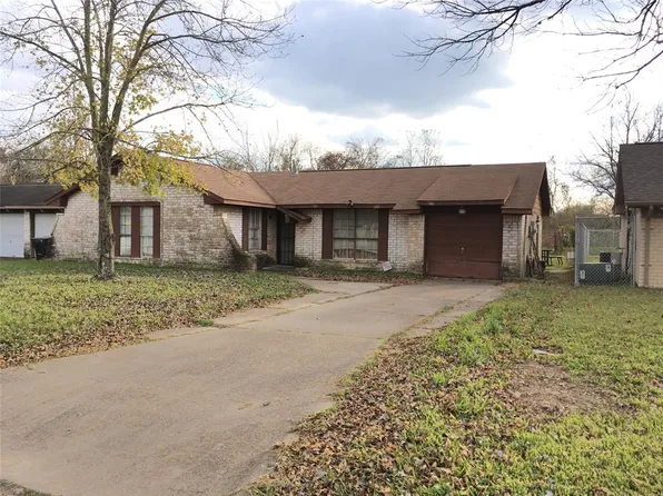 6810 Heath St, Houston, TX 77016