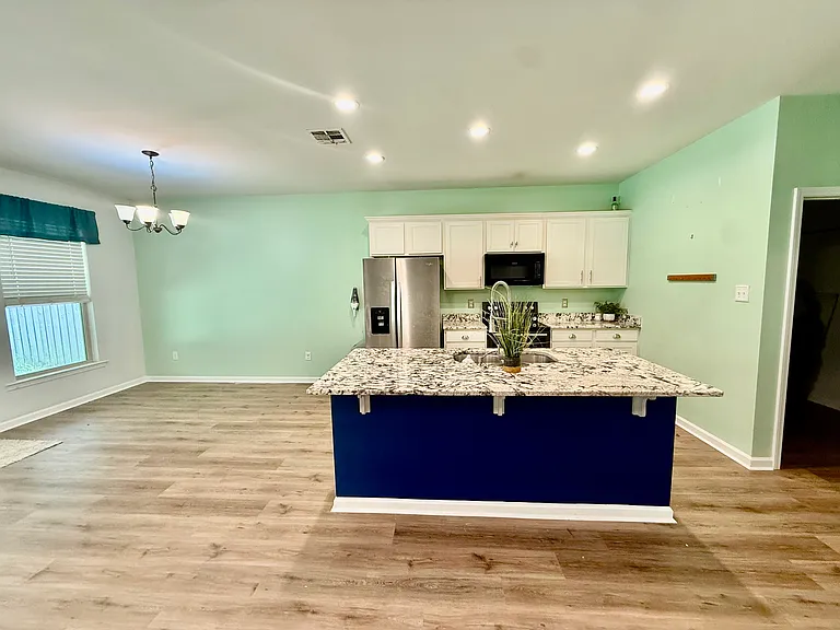 315 Springsteen Ln — Photo 6