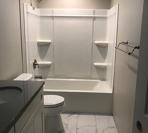 4th image of 629 S Batavia Ave APT 5