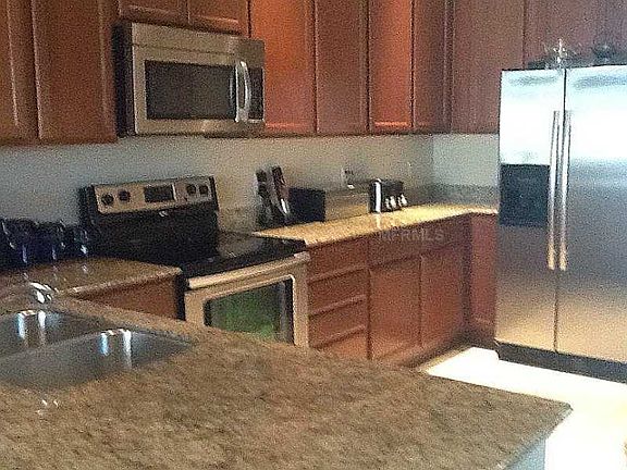 4th image of 12009 Forsythia Dr