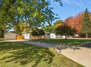 1555 Jane Dr, Essexville, MI 48732