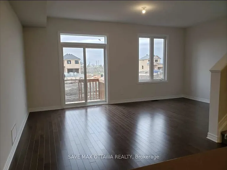 270 Tim Sheehan Pl — Photo 4