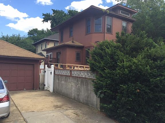 4th image of 97 Maine Ave