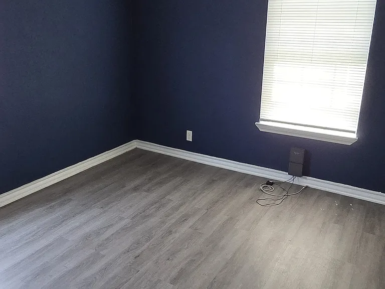 906 Sissom Rd #1 — Photo 6
