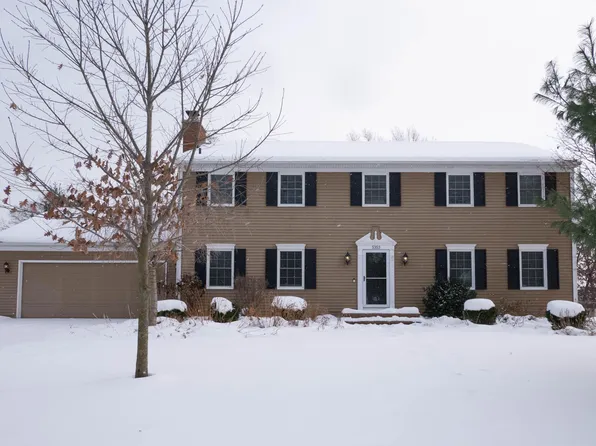 5353 Chickadee Dr, Kalamazoo, MI 49009