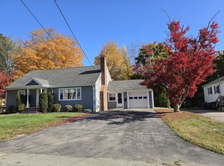 15 Carrlyn Rd, Brockton, MA 02301