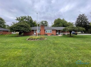 703 W Jackson St, West Unity, OH 43570
