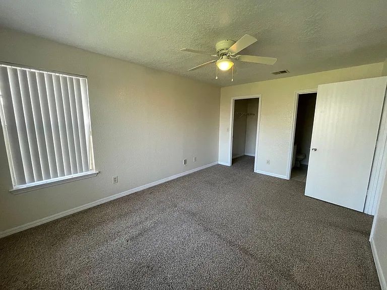 2550 N Alafaya Trl #4201 — Photo 17