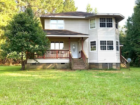 28 Sanders Rd, Whitmire, SC 29178