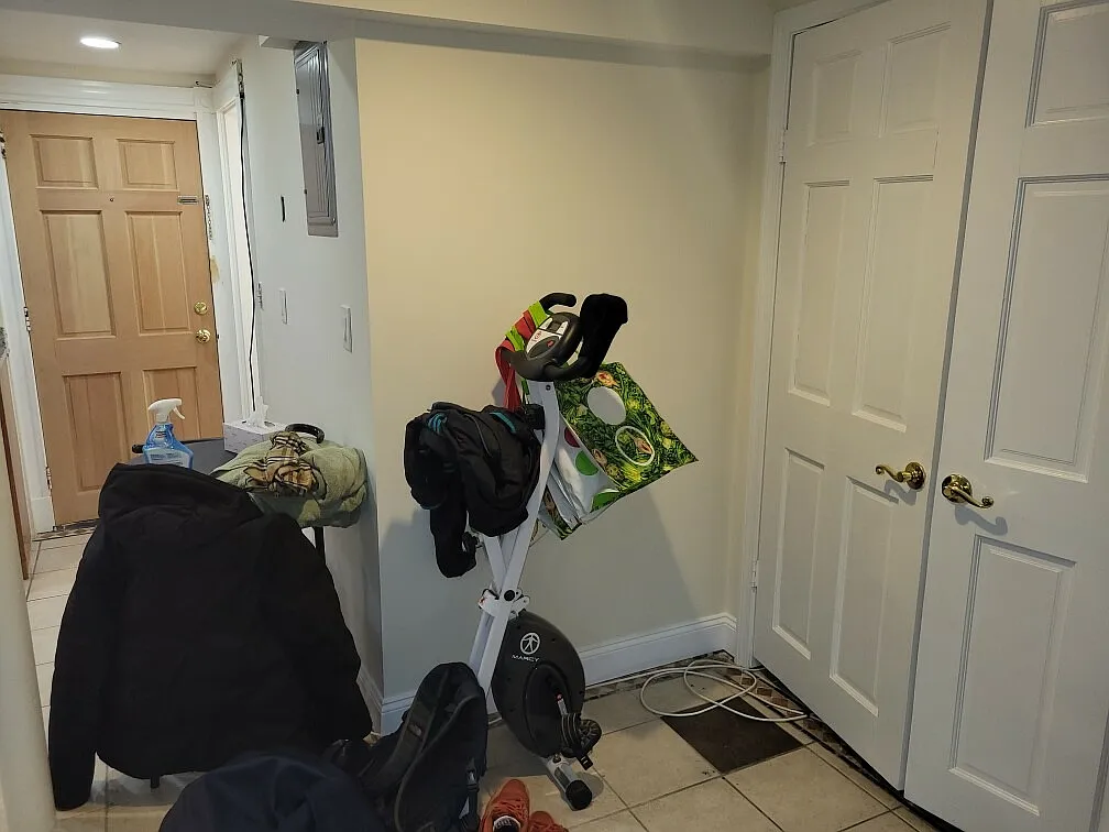 Studio, 420 sqft, $1,775 — Photo 3