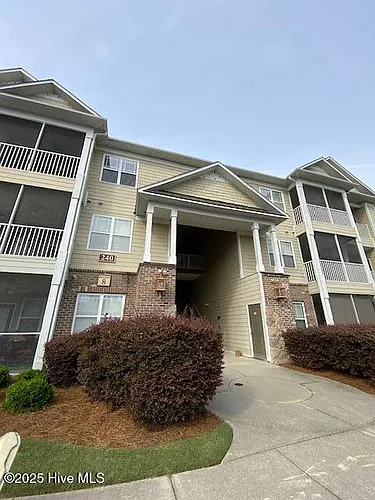 240 Woodlands Way #17 Photo 1 240 Woodlands Way #17 Photo 1