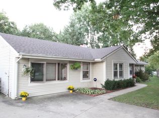 27437 Long Lake Rd, Wind lake, WI 53185