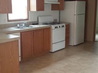 3312 Kennedy Ln, Waterloo, IA 50701