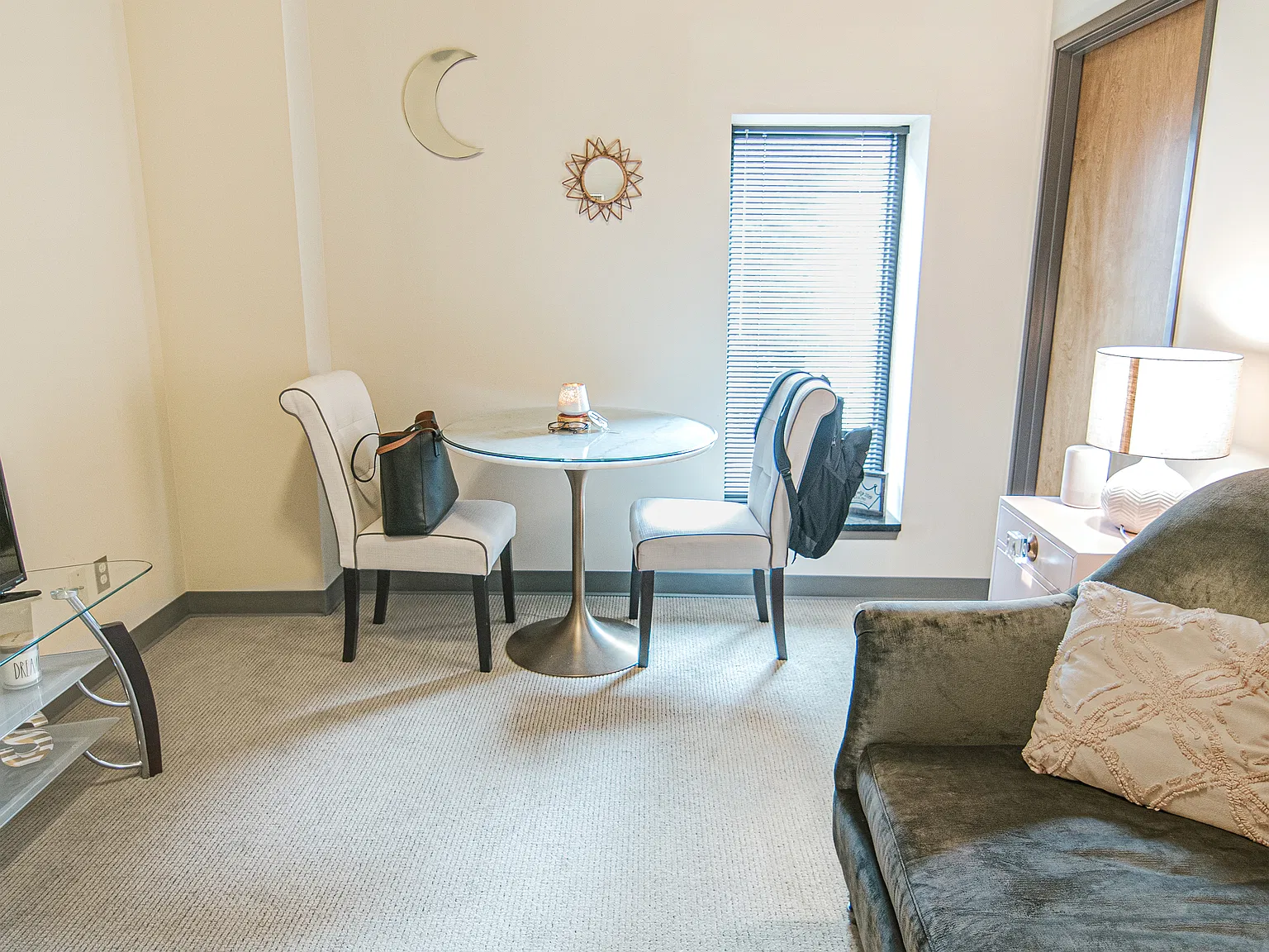 1 bed, 494 sqft, $1,300 — Photo 4