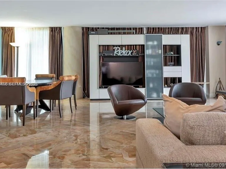 16500 Collins Ave #1551 — Photo 4