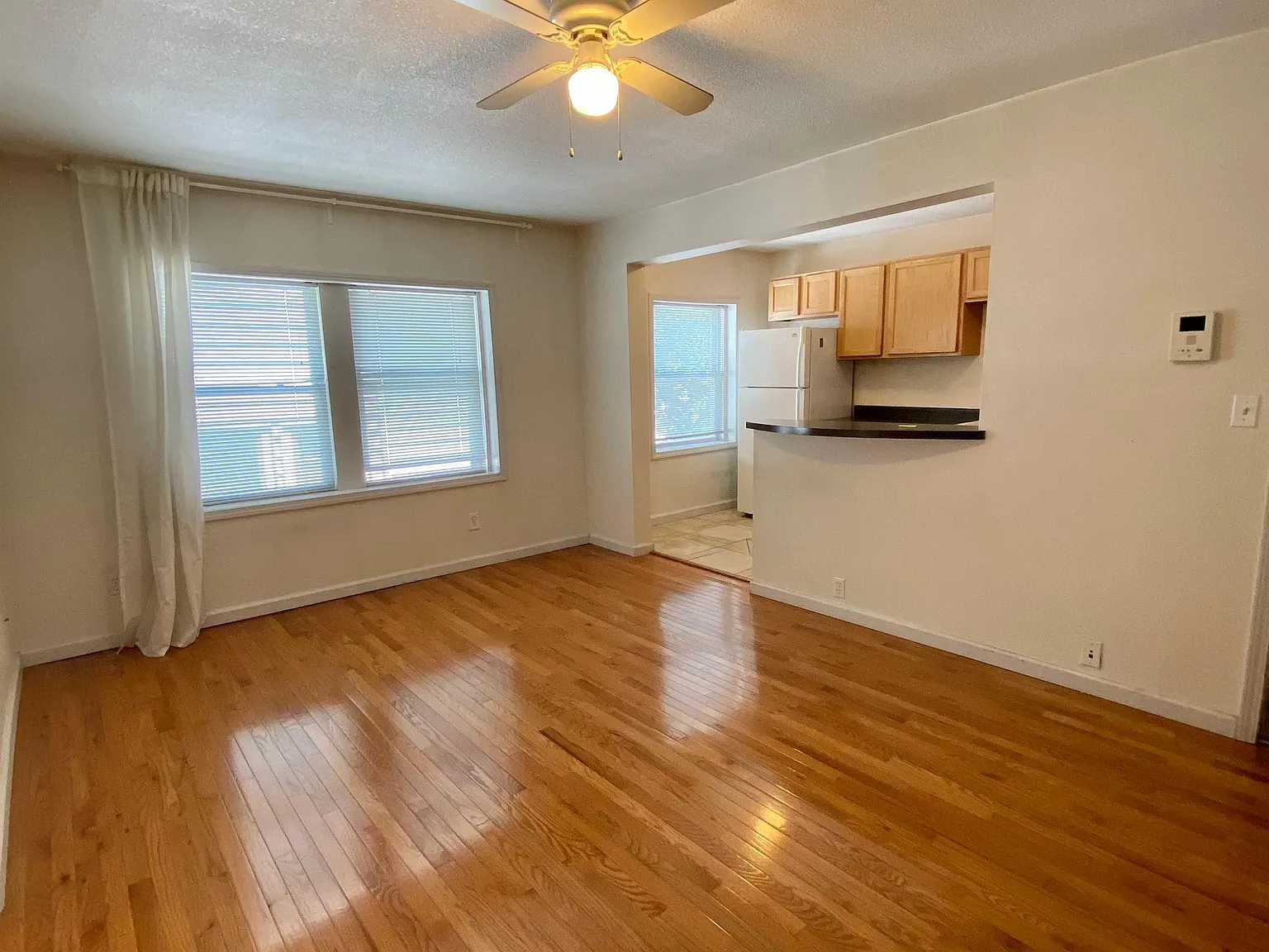 3401 Central Street - 203 — Photo 1