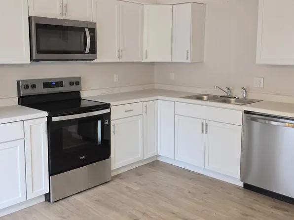 215 S Fort St APT 3, Nixa, MO 65714