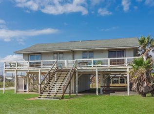 93 Santar Loop, Surfside Beach, TX 77541