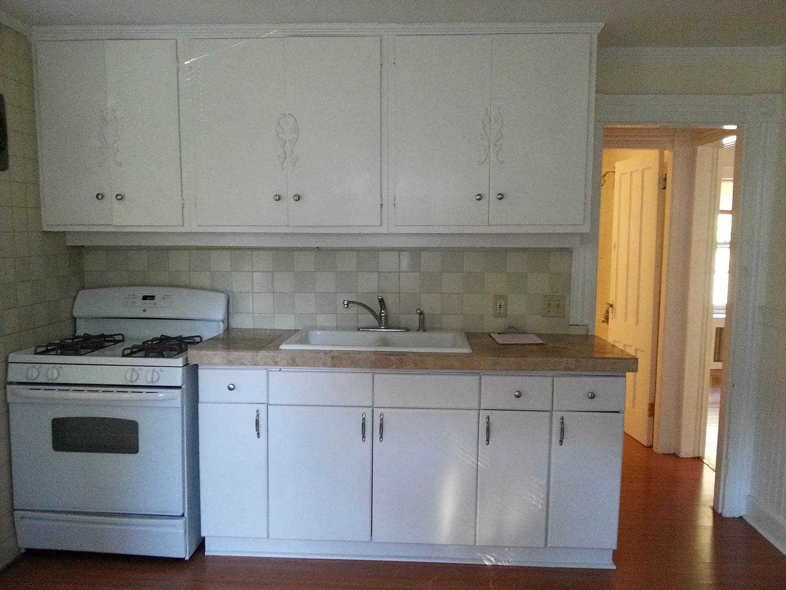 13 Dry Hill Rd — Photo 4