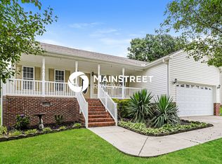 12 Collin Ln, Thomasville, NC 27360