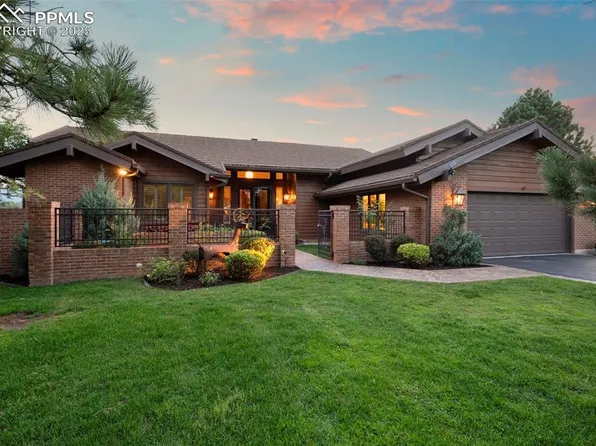 1445 Smoochers Cir, Colorado Springs, CO 80904