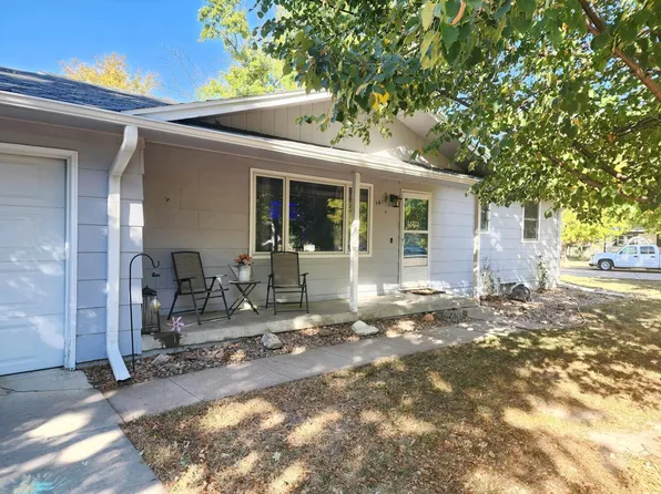 1416 E 31st St, Kearney, NE 68847