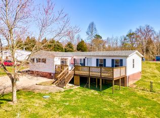 106 Cutters Ln, Clinton, TN 37716