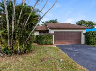 9225 Affirmed Ln, Boca Raton, FL 33496