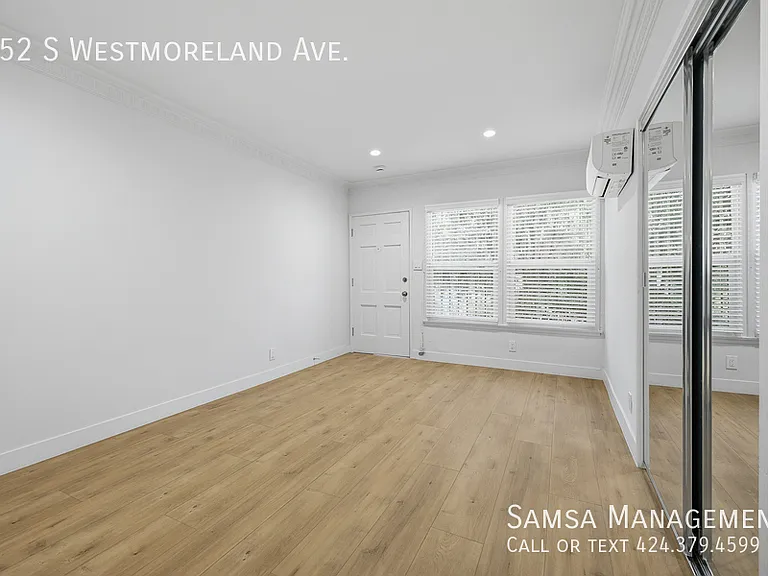 852 S Westmoreland Ave — Photo 5