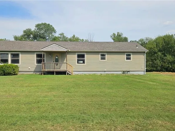 627 Monroe St, Pomona, KS 66076