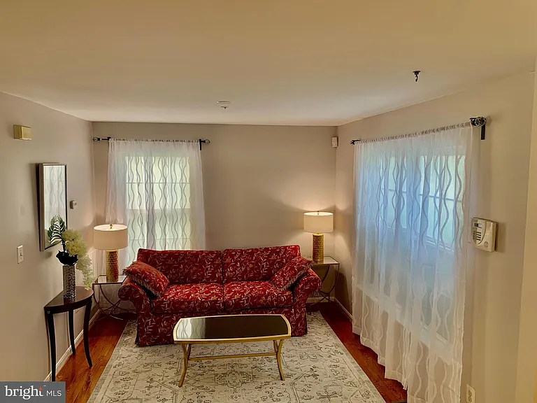 2104 Sayan Ct — Photo 22
