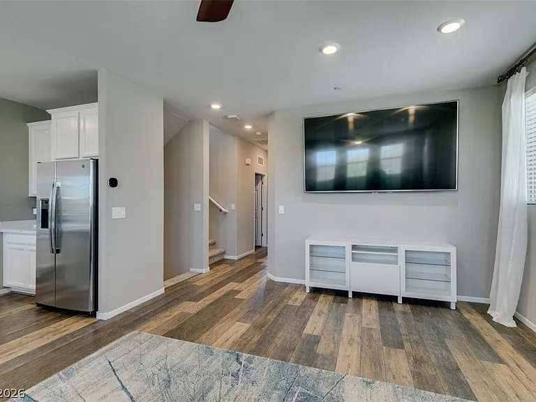 11940 Tomales Bay St — Photo 16