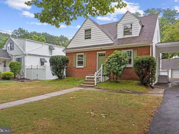 553 E Holly Ave, Pitman, NJ 08071