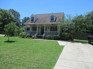 32997 Peters St, Abita Springs, LA 70420