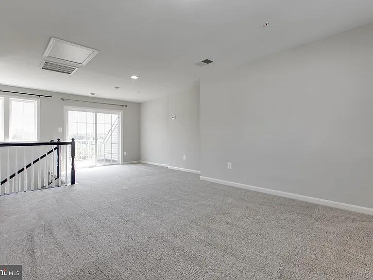 6227 Doctor Patel Dr — Photo 40