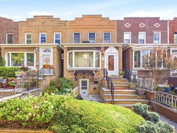 2359 36th St, Astoria, NY 11105