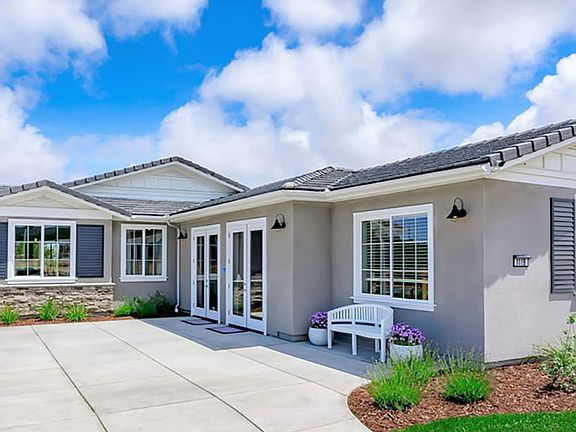 The Brookstone California Ranch