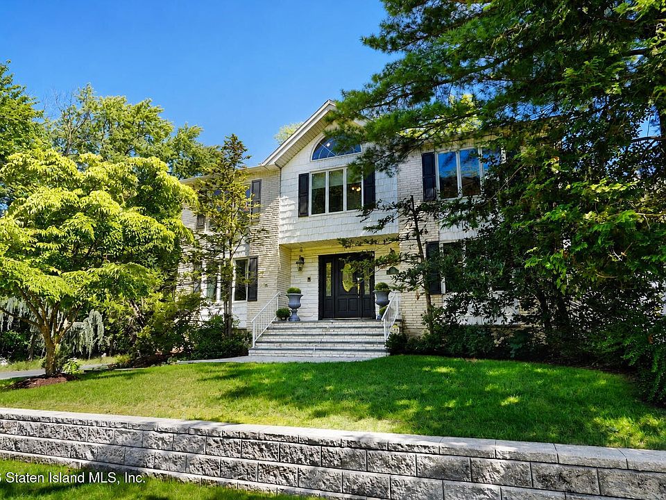 1st image of 514 Lighthouse Ave