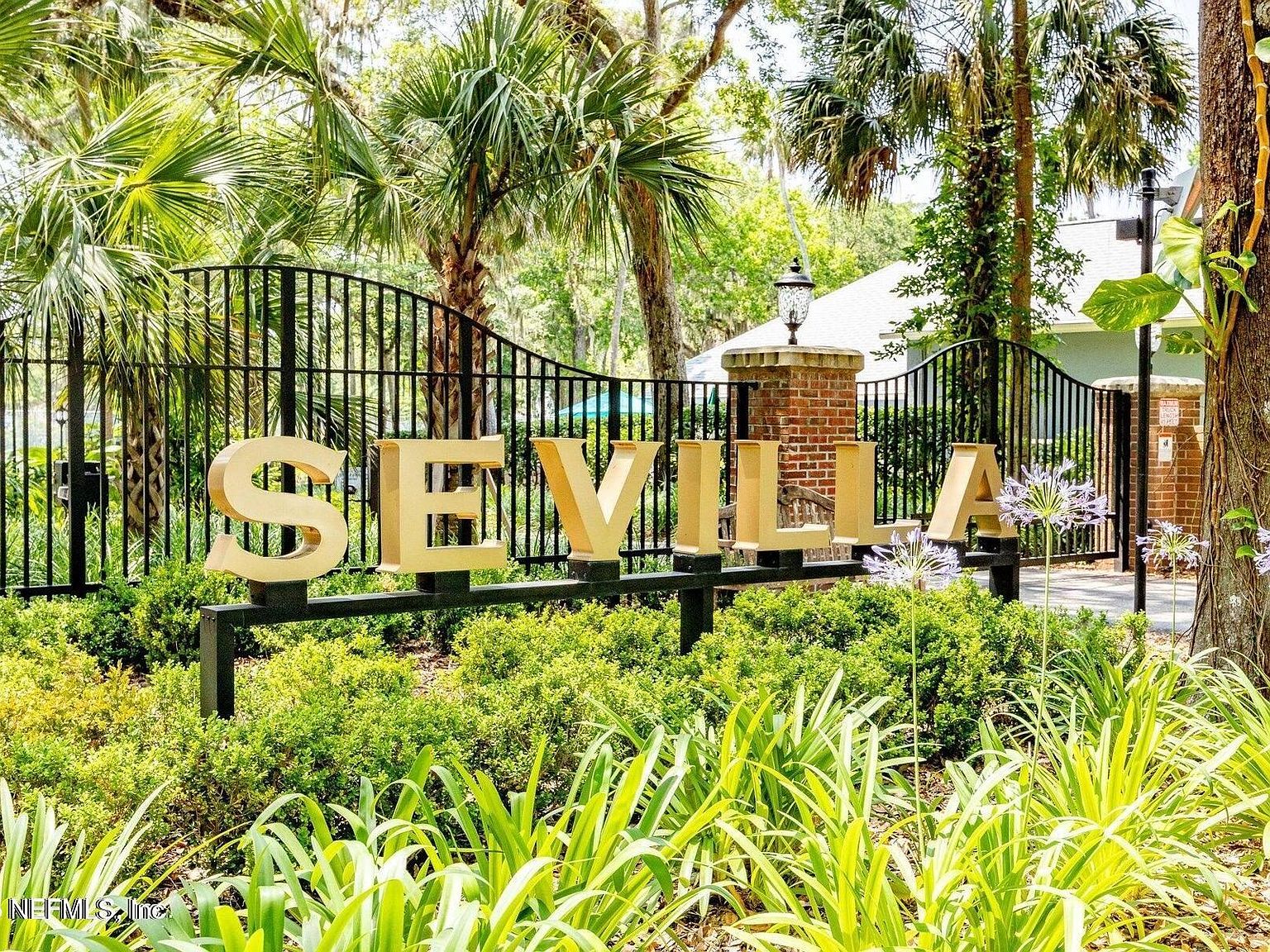 1830 SEVILLA Boulevard #208