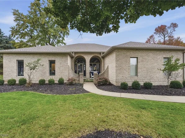 4609 Kingsrow Ave NW, Canton, OH 44709
