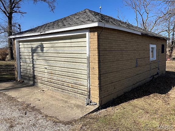 4th image of 15420 Diamond Springs Rd