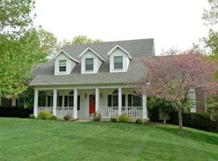1908 Whitney Woods Dr, Jefferson City, MO 65101