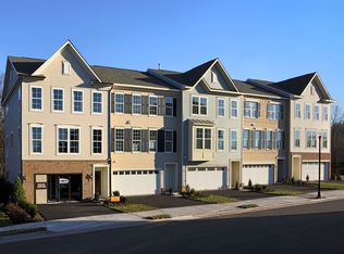 9037 Connor House Rd, Manassas, VA 20111