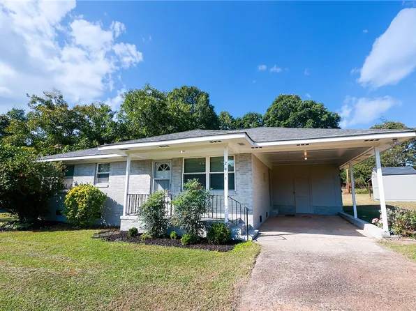 2804 Chestnut Dr, Anderson, SC 29624