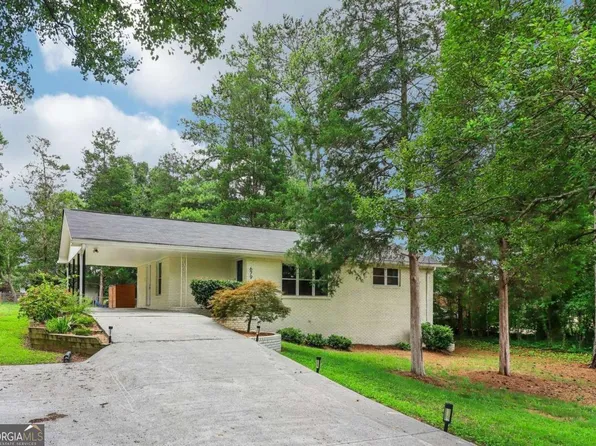 679 Forest Ridge Dr SE, Marietta, GA 30067